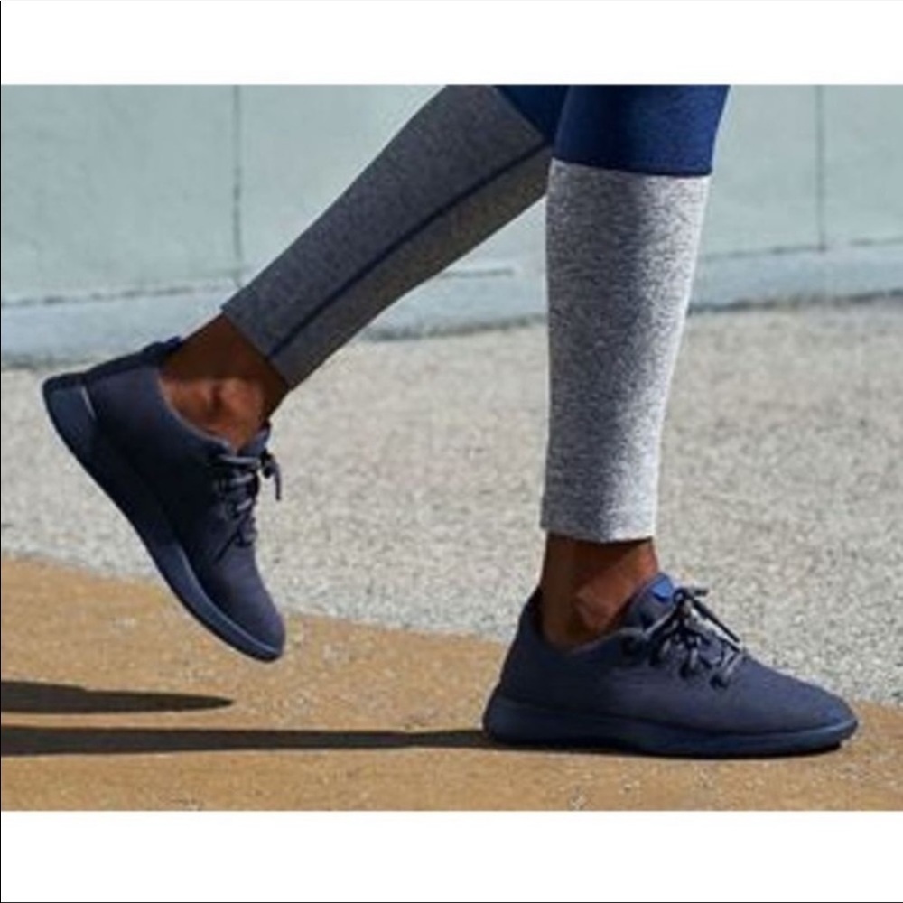 Allbirds‎ x Outdoor Voices Wool Runners in Black Iris Size 9